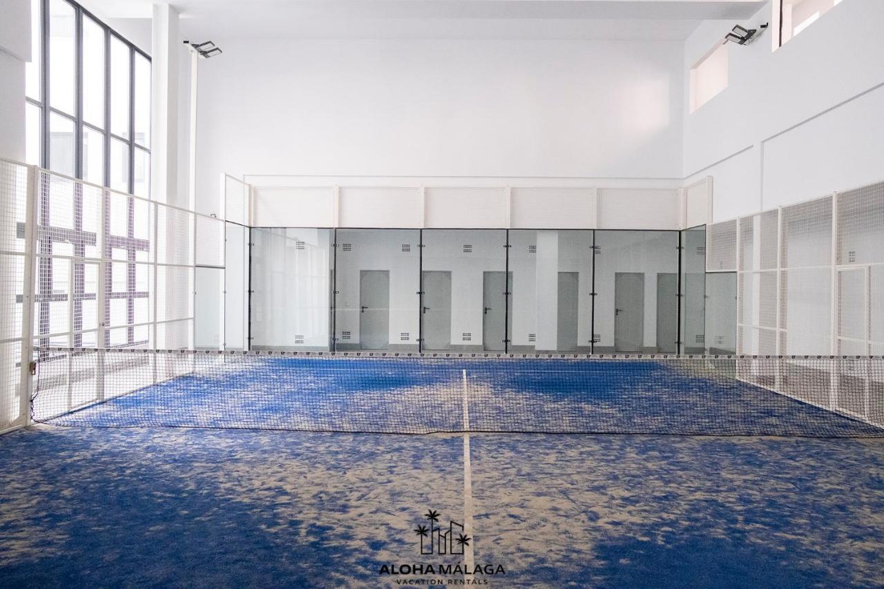 Luxury Duplex With Pool And Padel Court In Town Lägenhet Málaga Exteriör bild