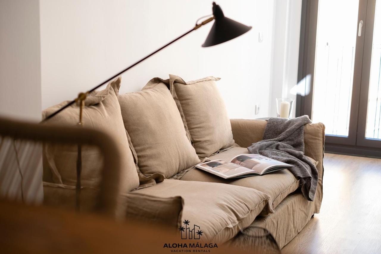 Luxury Duplex With Pool And Padel Court In Town Lägenhet Málaga Exteriör bild