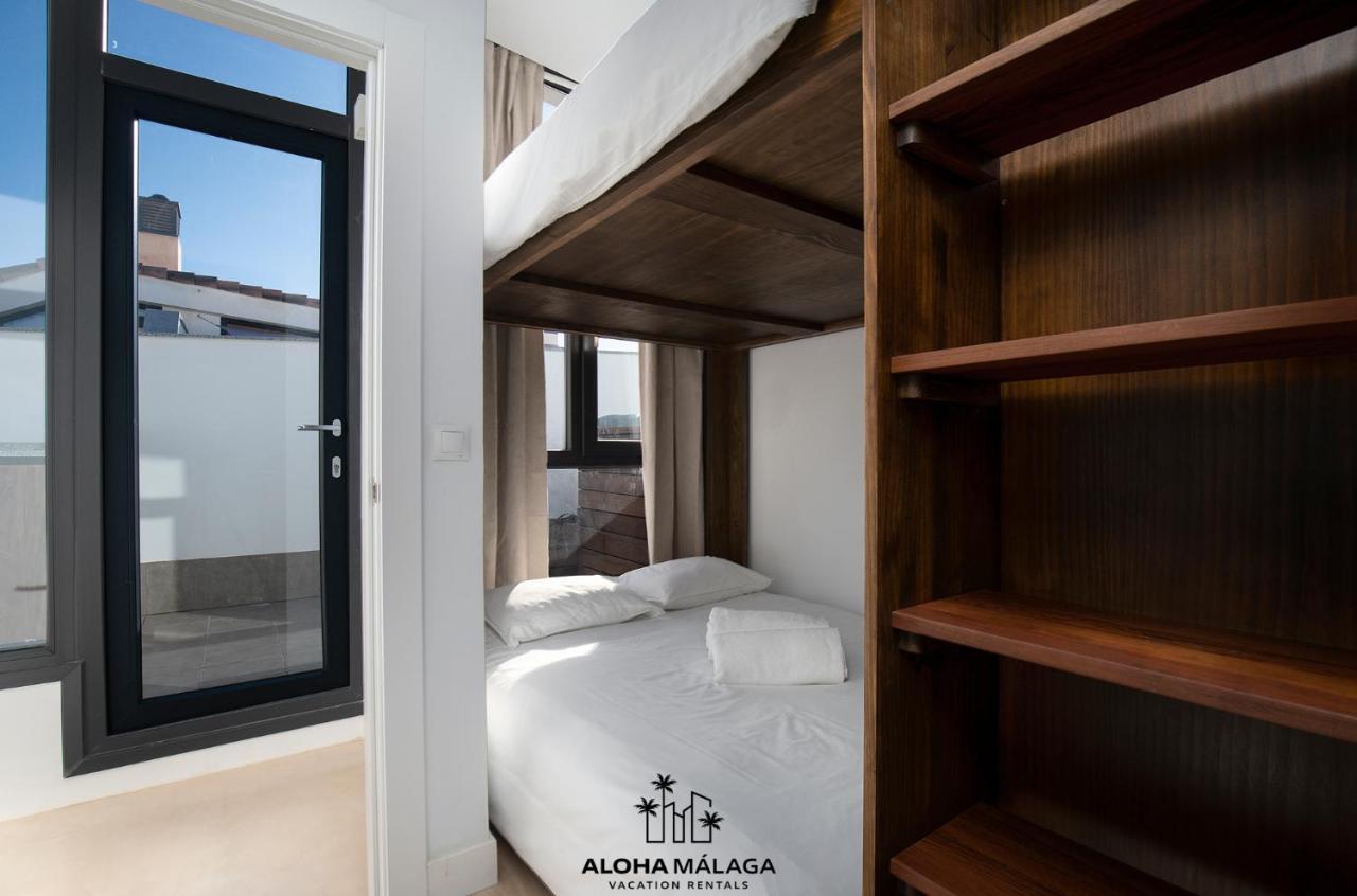 Luxury Duplex With Pool And Padel Court In Town Lägenhet Málaga Exteriör bild